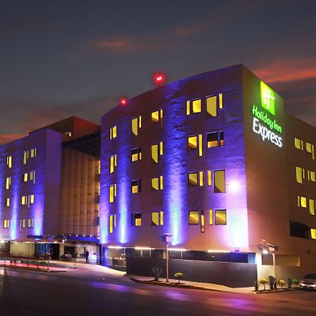 Holiday Inn Express Mexico Aeropuerto By Ihg Exterior photo