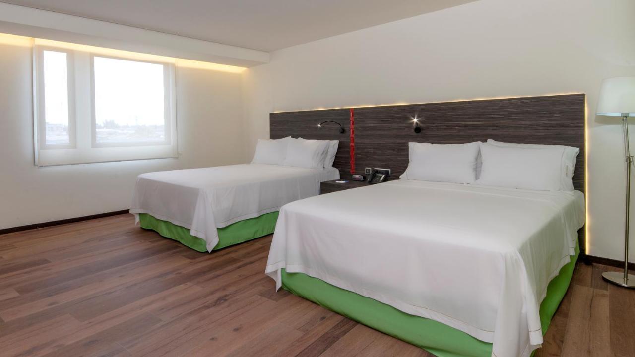 Holiday Inn Express Mexico Aeropuerto By Ihg Exterior photo