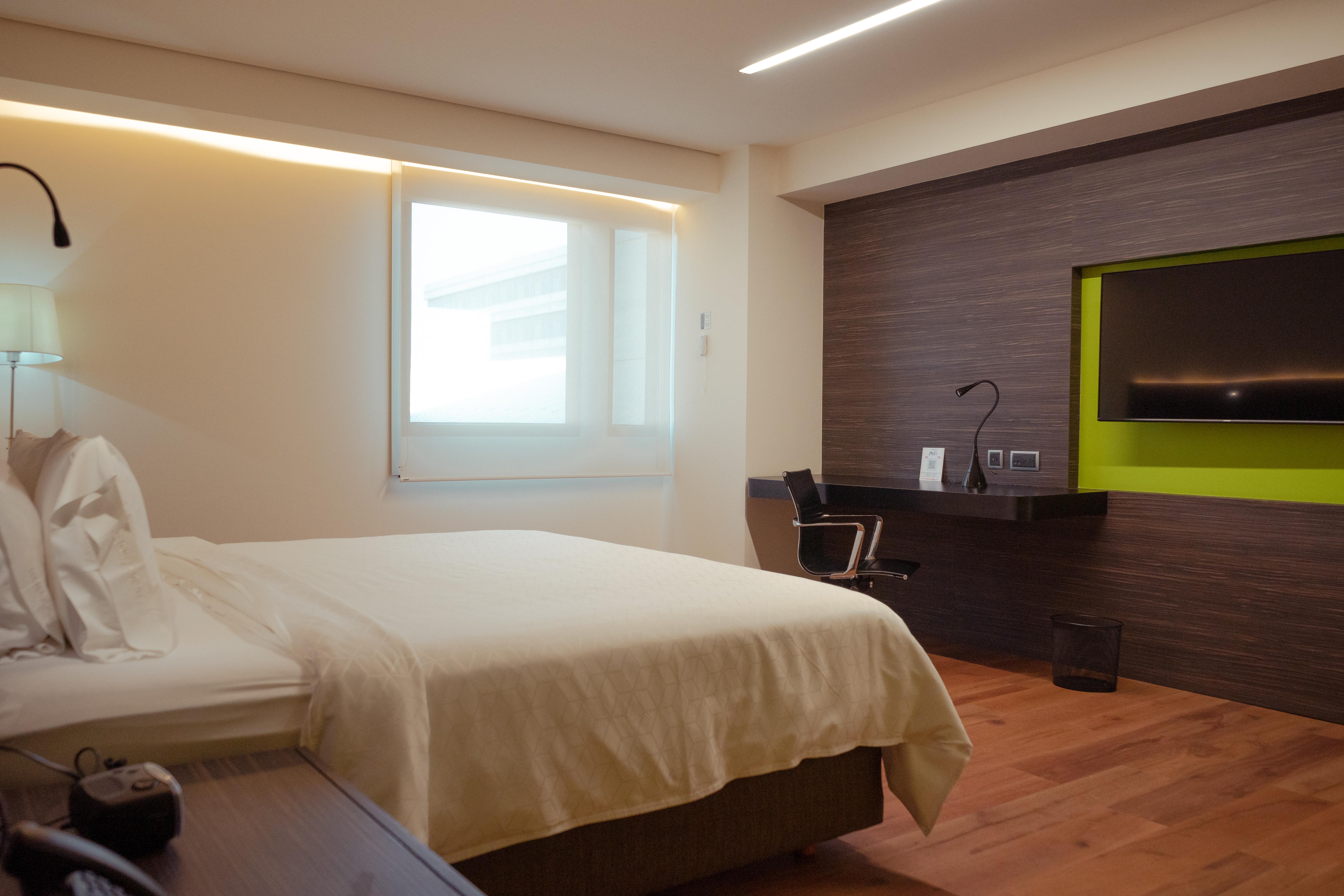 Holiday Inn Express Mexico Aeropuerto By Ihg Exterior photo